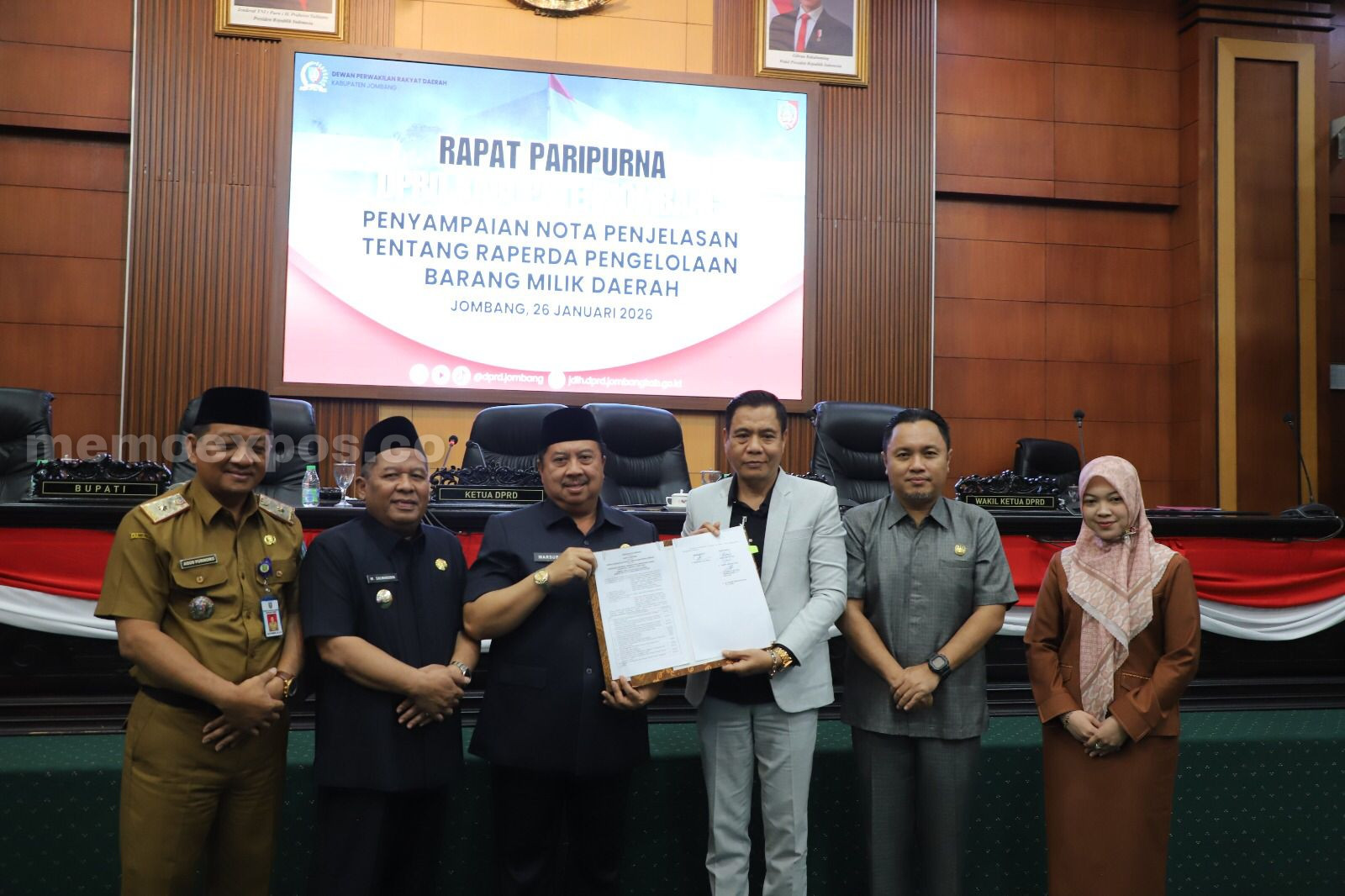 320f3695-0f5b-459a-a796-f493bf20cc4c