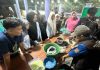 Mahasiswa KKN 13 UTM Sulap Bonggol Jagung dan Sekam Padi Jadi Briket di Pamekasan